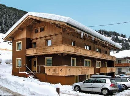 Alpinhome 턱스 외부 사진